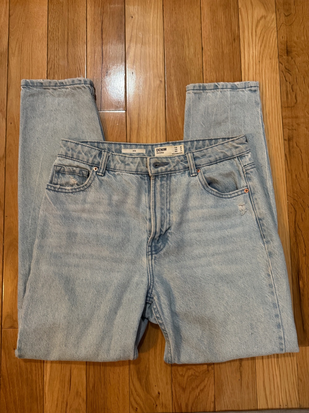 Bershka Light Blue High-Rise Women's Jeans
